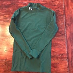 Under Armour cold gear dark green mock turtleneck
